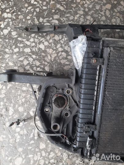 Рамка радиатора в сборе Audi A6 C5