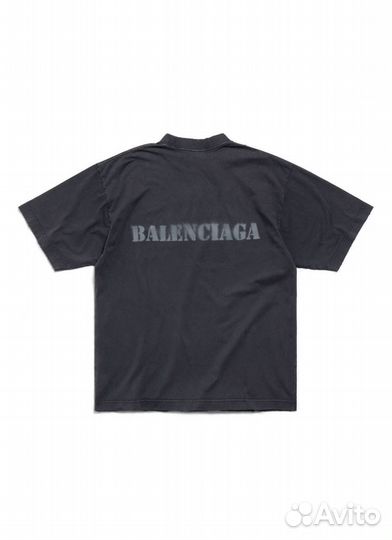 Футболка Balenciaga