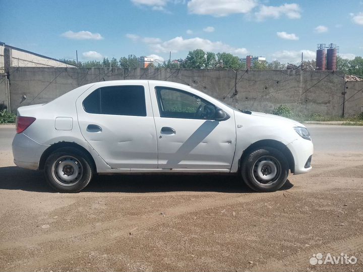 Renault Logan 1.6 МТ, 2016, 300 000 км