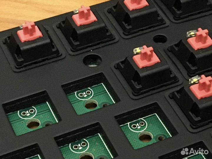 Cherry Silent Red — Кастомизированная клавиатура