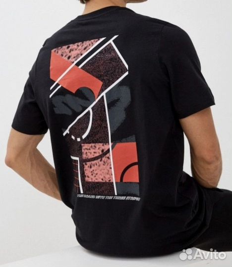 Футболка adidas, черная, L