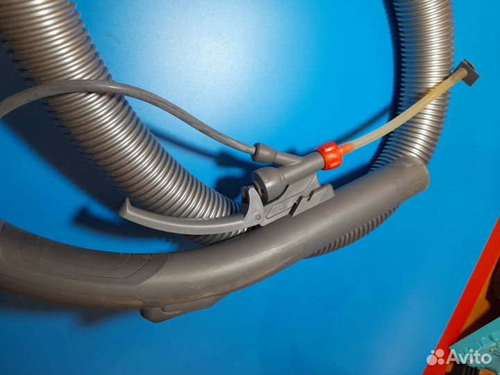 Пылесос Thomas twin TT Aquafilter шланг и ручка