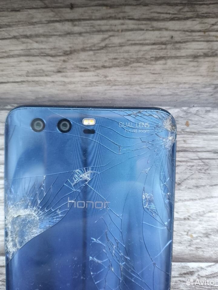 HONOR 9, 6/64 ГБ