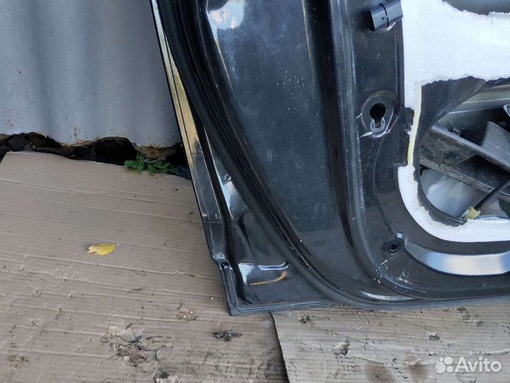 Дверь передния левая на Citroen C4