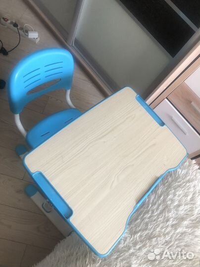 Растущая парта и стул