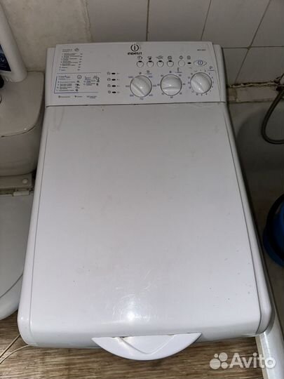 Стиральная машина с вертикальной загрузкой