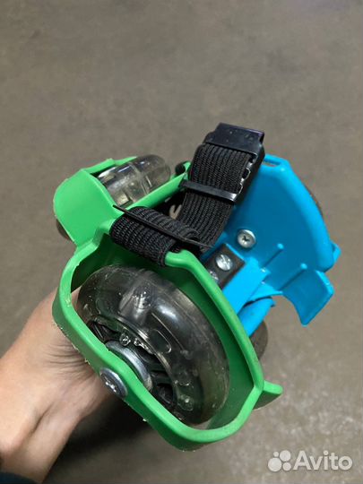 Ролики на обувь