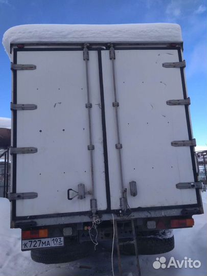 Ворота с рамкой