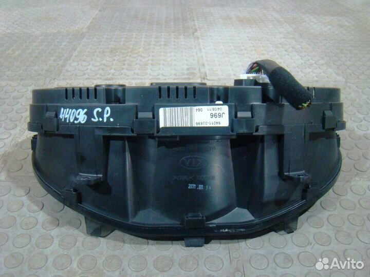 KIA Sportage 3 Панель приборов