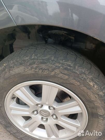Bridgestone Dueler A/T 215/70 R16