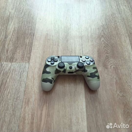 2 джойстика PS4 на запчасти, и запчасти