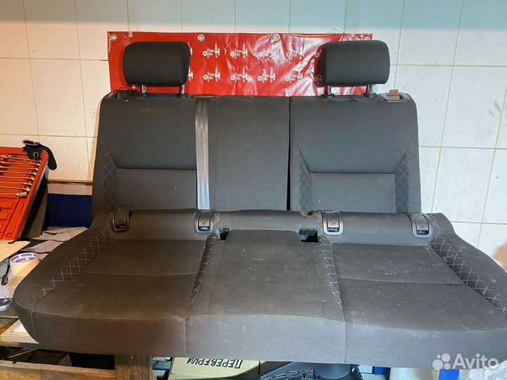 Skoda Octavia Задний диван