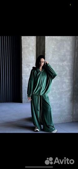 Женская одежда