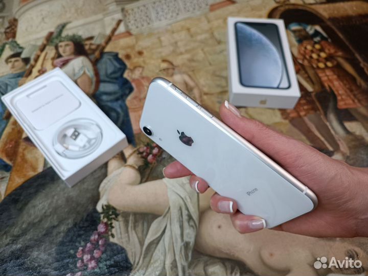 iPhone Xr, 128 ГБ