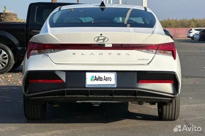 Hyundai Elantra 2.0 AT, 2025, 1 км