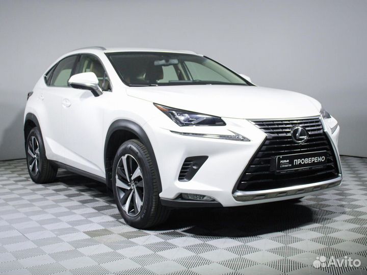Lexus NX, 2017