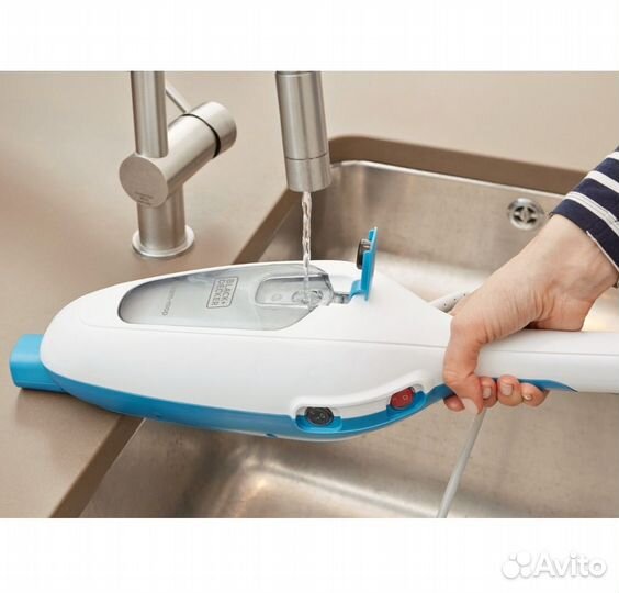 Black+Decker Паровая швабра FSM13E1 1300 Вт