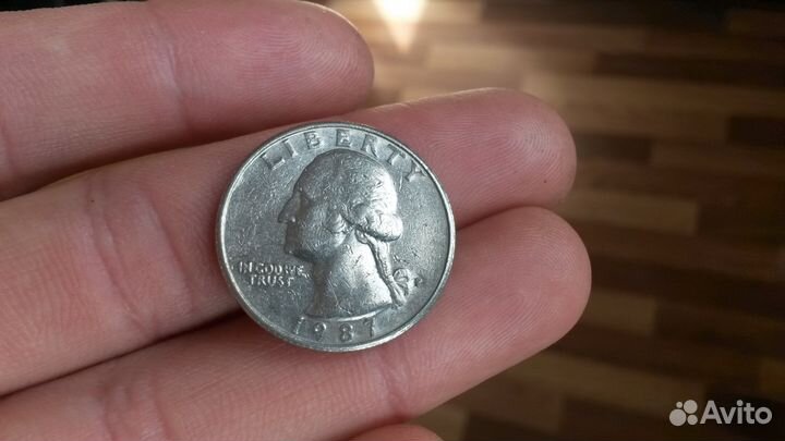Монета liberty 1987
