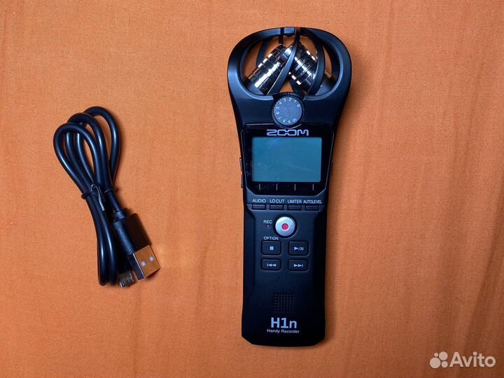 Портативный рекордер (диктофон) Zoom H1n