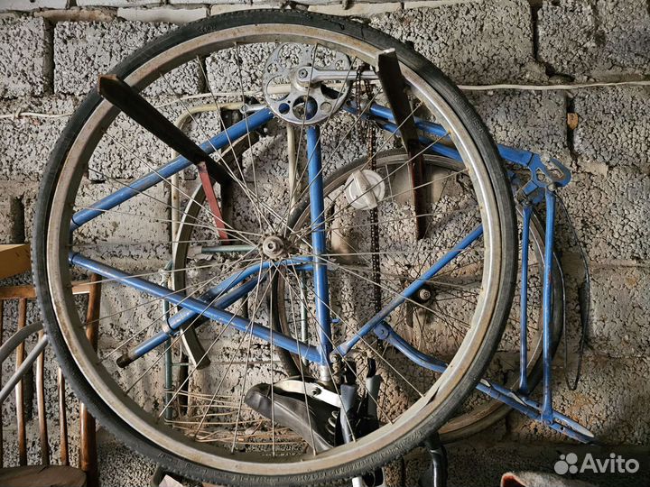 Старые велосипеды