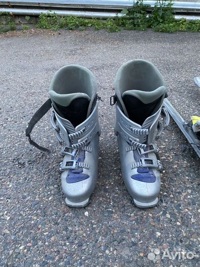 Горнолыжные ботинки