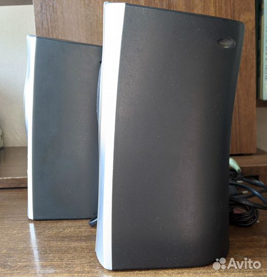 Колонки для компьютера Genius