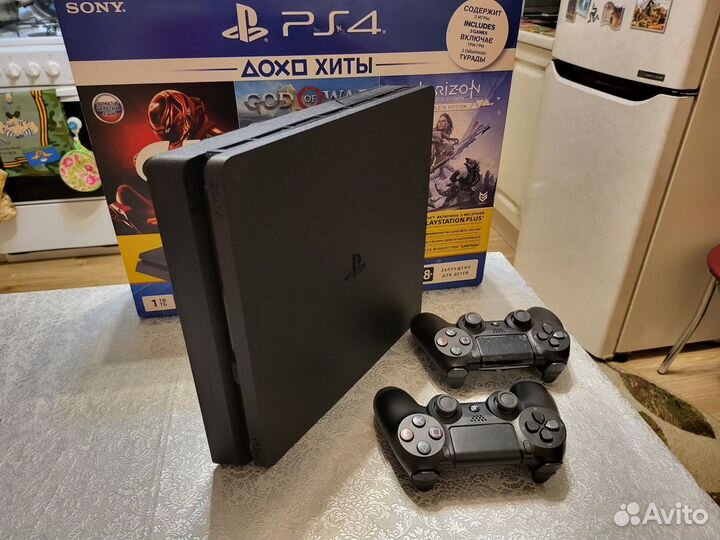Sony PS 4Slim 1тб 2 геймпад +28 игр Прошит HEN9.00