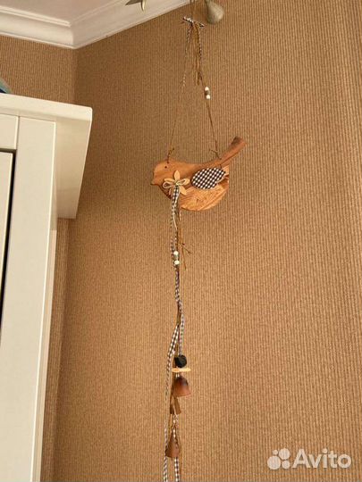 Декоративная подвеска деревянная