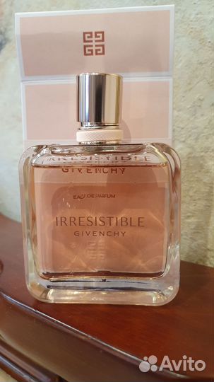 Парфюмерная вода Irresistible Givenchy