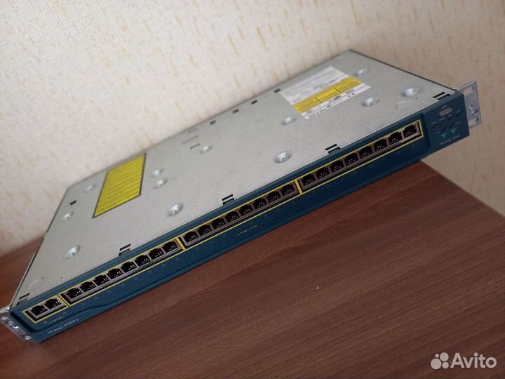 Коммутаторы Cisco WS-C2950T-24, WS-3560-24PS-S