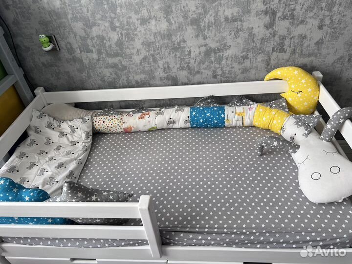 Бортики в кроватку