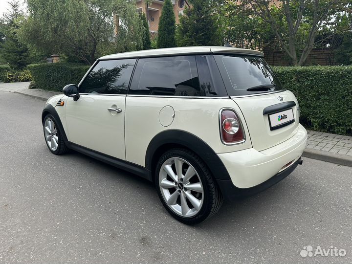 MINI One 1.6 AT, 2011, 153 400 км