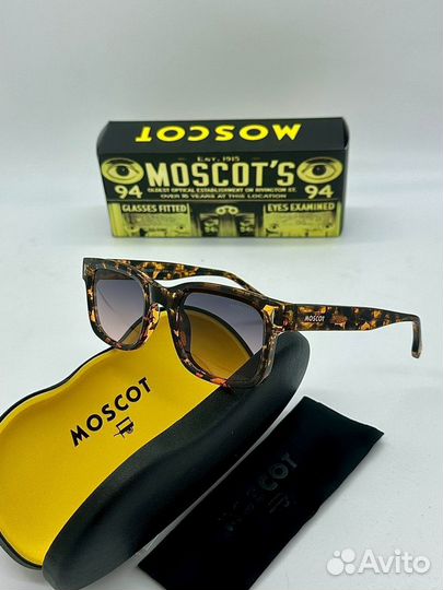 Солнцезащитные очки moscot