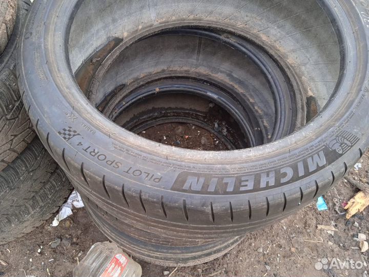 Michelin Pilot Sport 4 255/40 R19