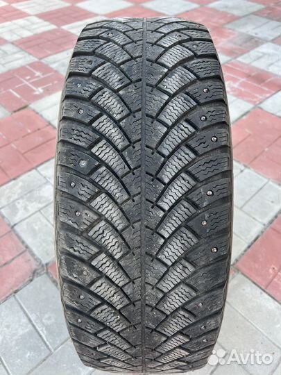 Bfgoodrich G-Force Stud 215/60 R16 99Q