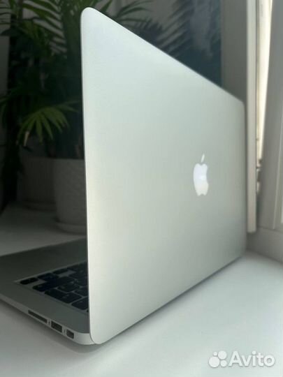 Apple MacBook Air 13 128Gb 2017