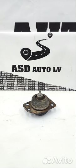 Опора двигателя правая Chevrolet Lacetti