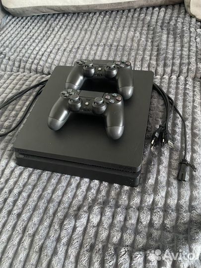 Ps4 slim 1tb black