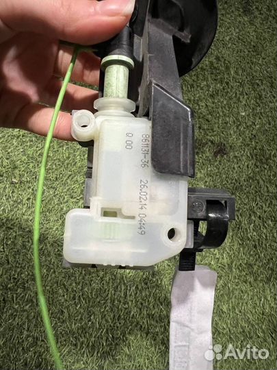 Замок лючка бензобака volvo s60