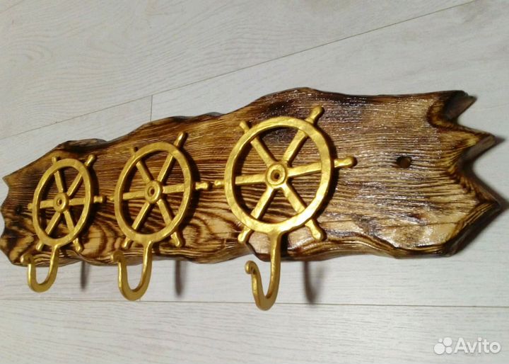 Ключица-вешалка