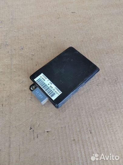 Блок управления ABS Mazda MPV LV 1994-1999