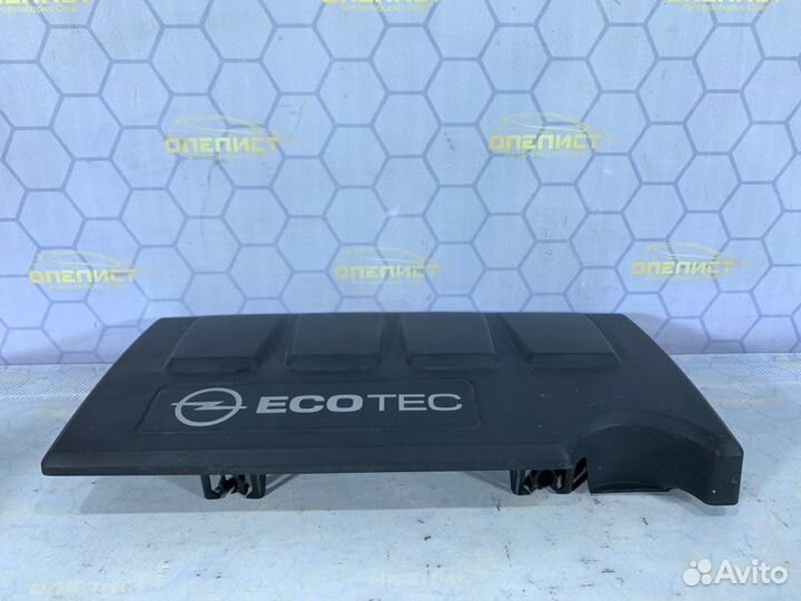 Крышка двигателя декоративная Opel Astra J A14NET