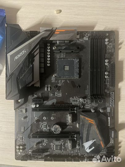 Материнская плата B450 aorus elite