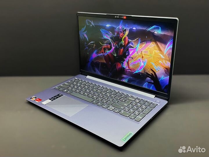 Ноутбук Lenovo 15.6