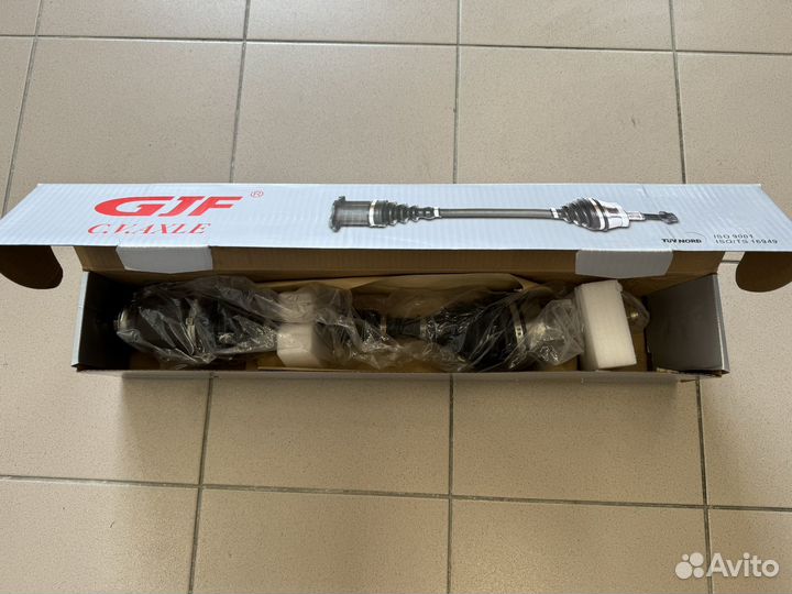 Привод правый Mazda 3 1.6