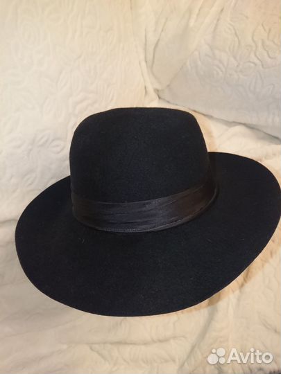 Шляпа женская фетровая