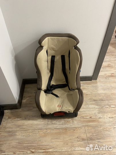 Детское автокресло с 6 месяцев