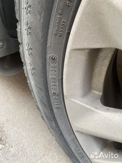 Dunlop Grandtrek Ice 02 215/60 R17