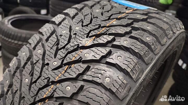 Nokian Tyres Hakkapeliitta 9 255/35 R19 96T