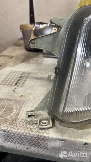 Фары tlc prado 90/95 оригинал,стекло